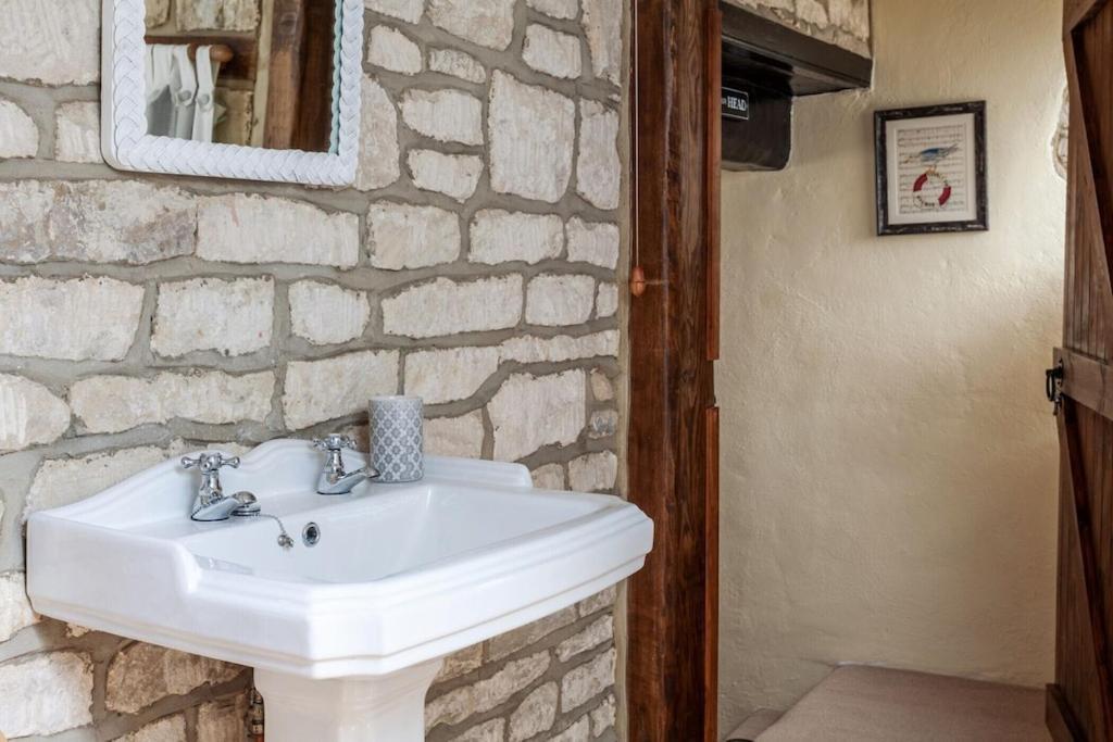 Teasel Cross Cottage, Painswick Stroud  Kültér fotó